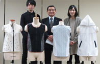 新しいロードベストの在り方（普段でも着用出来る安全ベストのデザイン提案）